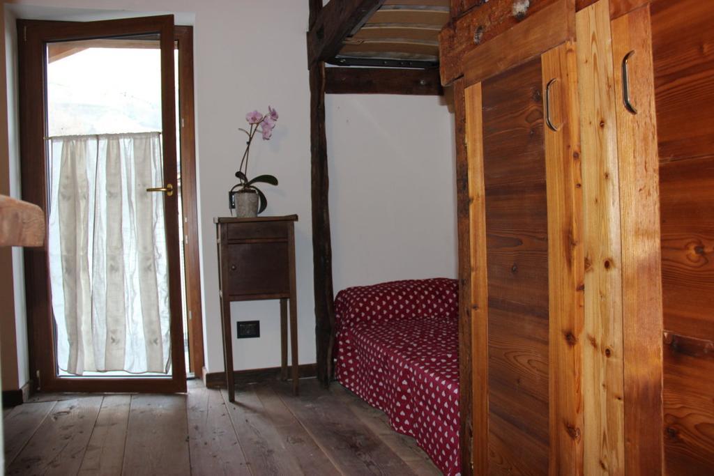 Villa La Tour Нус Стая снимка